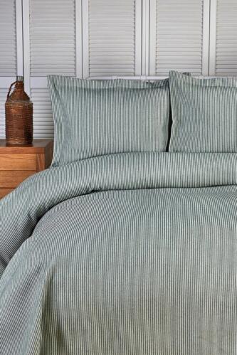 Lenjerie de pat din bumbac Striped Greener Verde, 230 x 240 cm